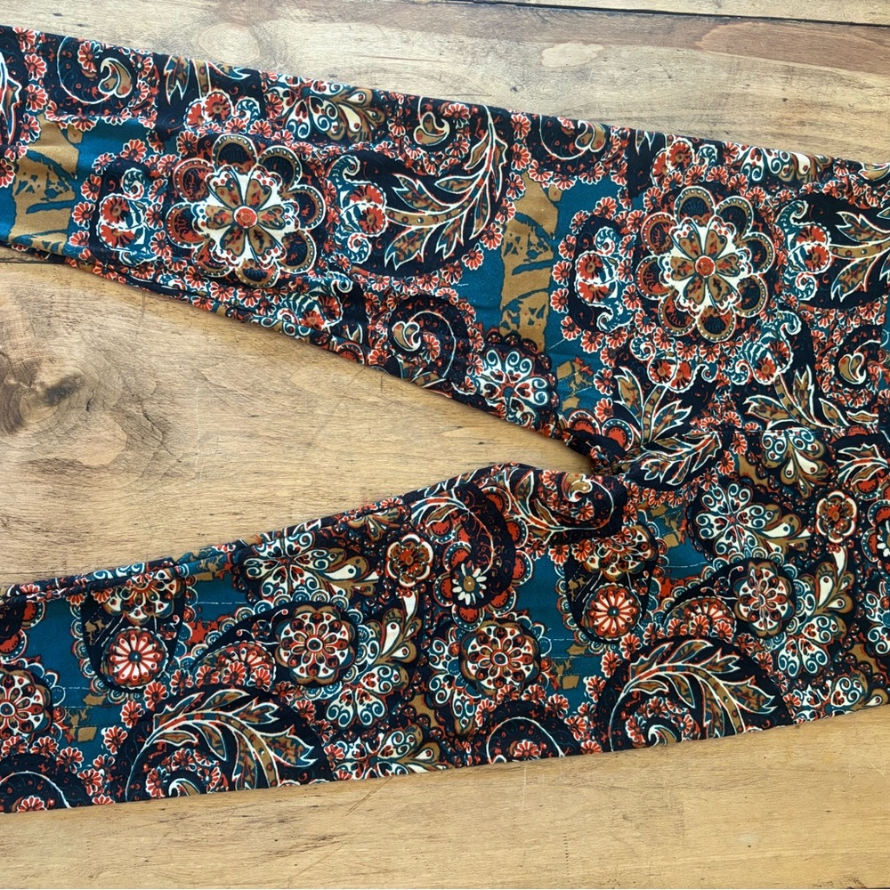 LuLaRoe Floral Patterned Leggings - Multicolor